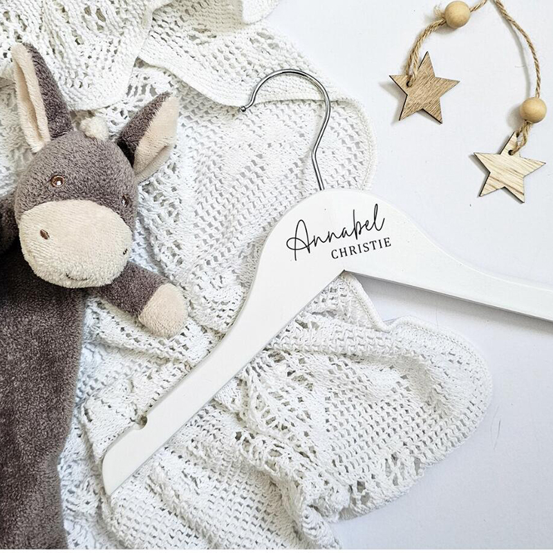 Cintre personnalisé pour bébé, - Baby Nursery Outfits avis et prix