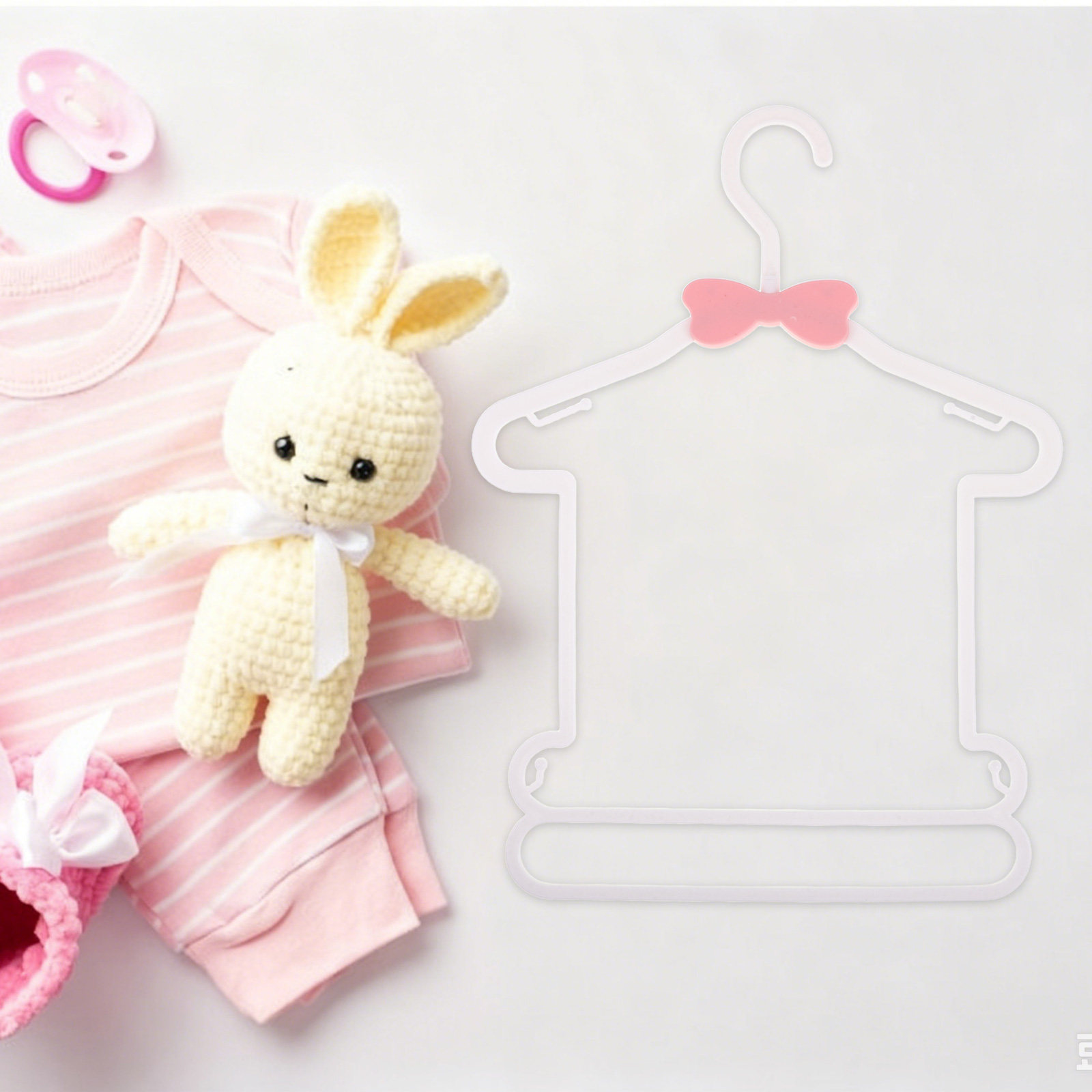 8 cintres antidérapants pour v - Baby Nursery Outfits avis et prix